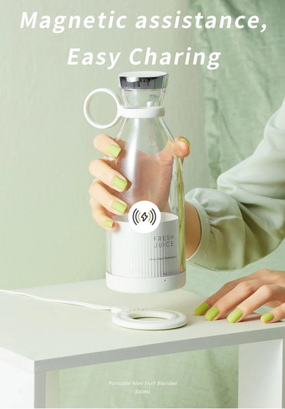 Compact Juice & Smoothie Blender – Portable USB Rechargeable Mixer