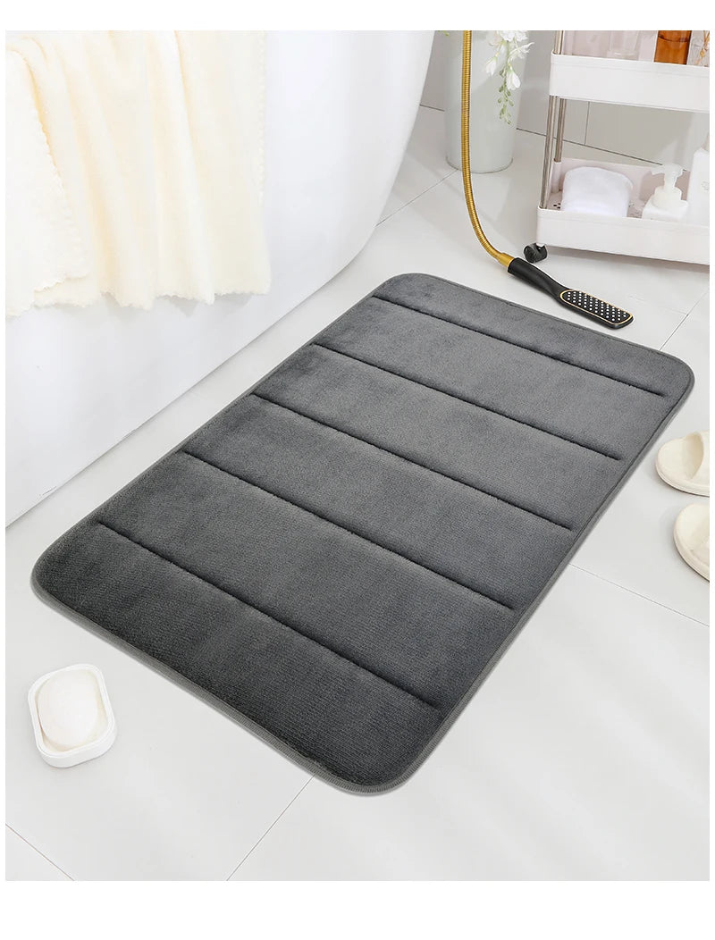 Ultra Soft Bathroom Mat – Quick Water Absorption & Anti-Slip