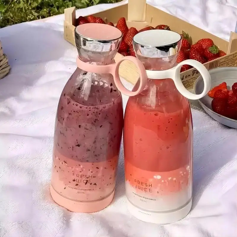 Compact Juice & Smoothie Blender – Portable USB Rechargeable Mixer