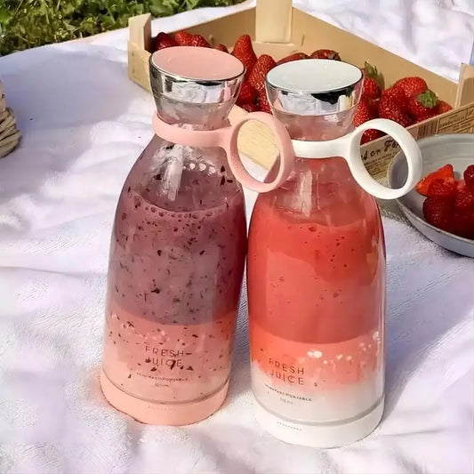 Compact Juice & Smoothie Blender – Portable USB Rechargeable Mixer