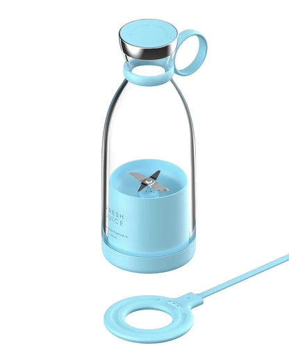 Compact Juice & Smoothie Blender – Portable USB Rechargeable Mixer